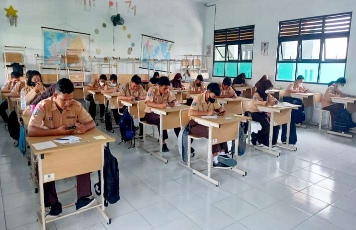 Ujian Sekolah di SMAN 24 Kabupaten Tangerang diselenggarakan secara Offline